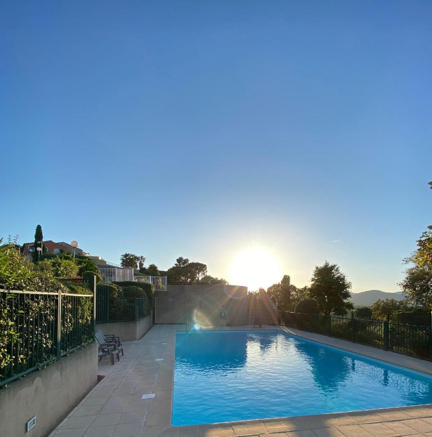 Jolie Maison Golfe De Saint-Tropez Cogolin Eksteriør bilde